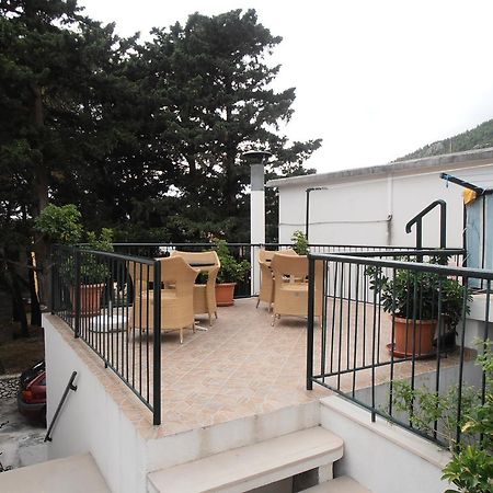 Apartment Perovic Baška Voda Dış mekan fotoğraf